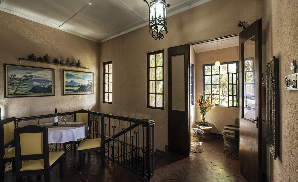 Hemingway Inn San Jose  Bagian luar foto