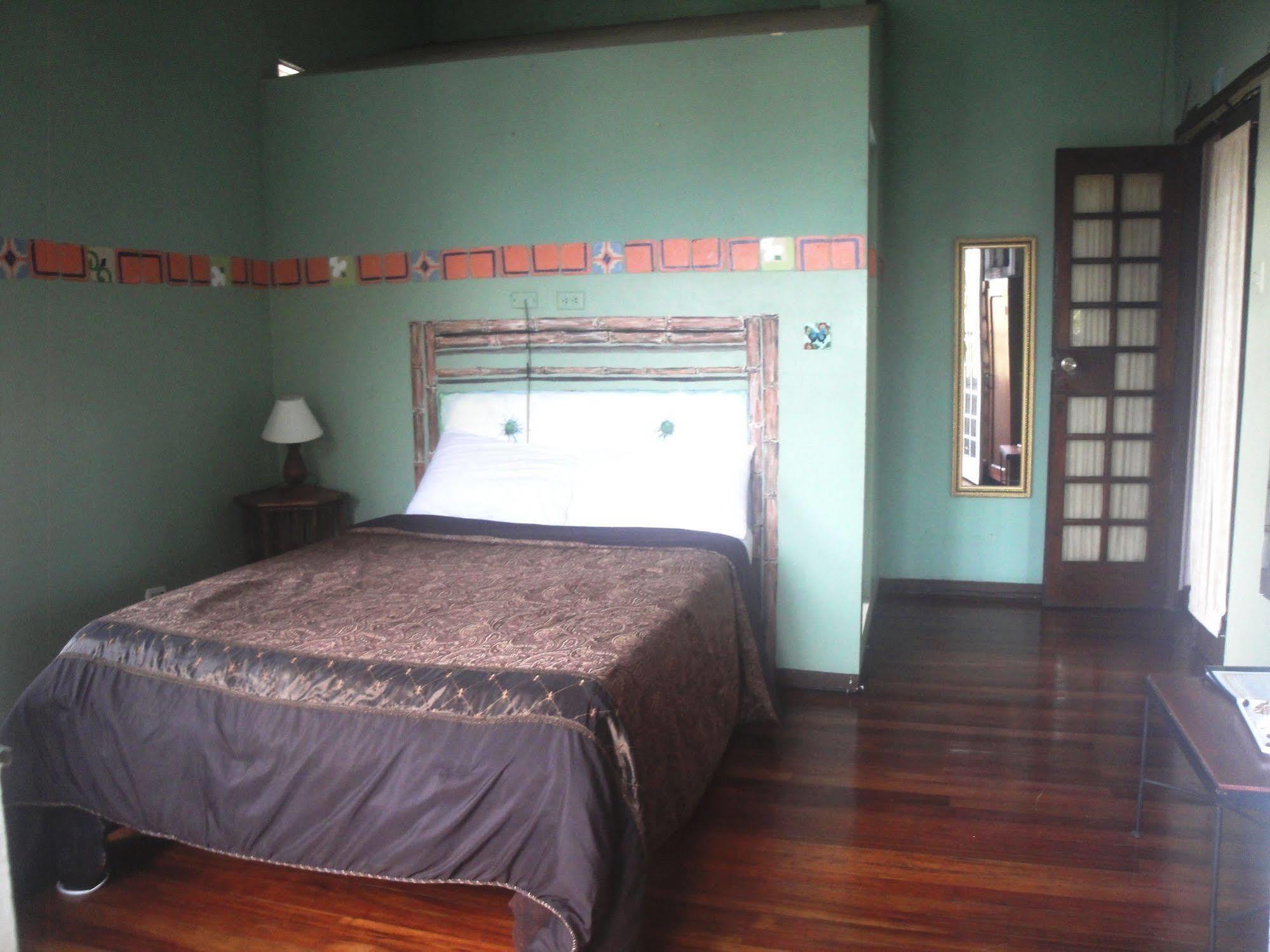Hemingway Inn San Jose  Bagian luar foto
